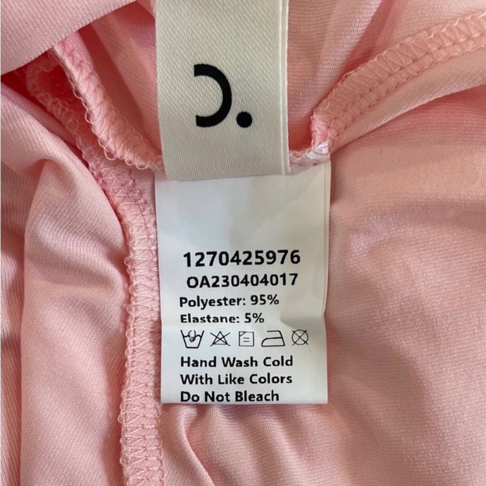 Commense Solid Ruffle Hem Ruched Tube Maxi Dress. Baby Pink size Large - Picture 4 of 9